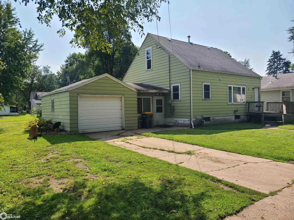 507 S Polk Avenue, Mason City, IA 50401 - #1