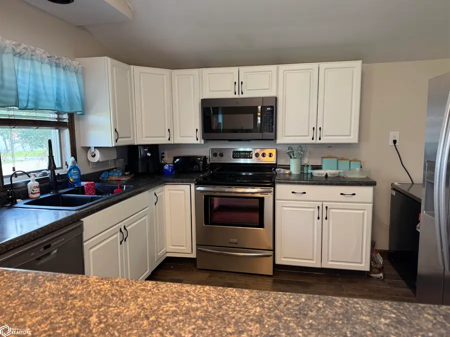 304 Linn Street, Whiting, IA 51063 - #3