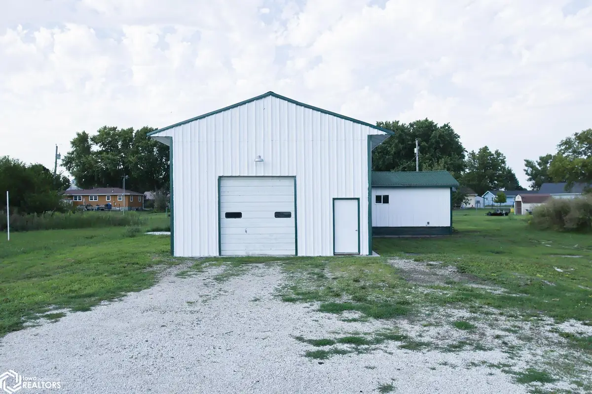 920 Oak Street, Duncombe, IA 50532 - #1