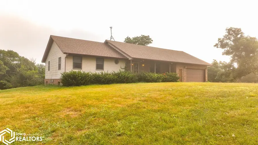 14119 Copperhead Road, Ottumwa, IA 52501 - #2
