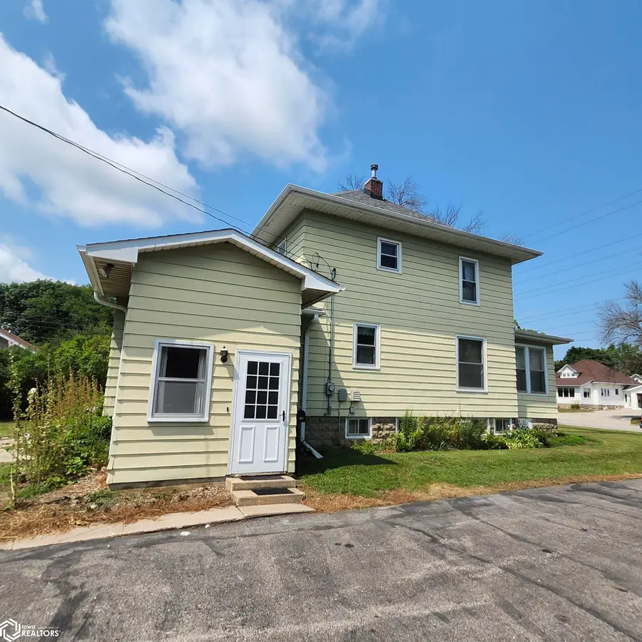 208 1st Ave N, Humboldt, IA 50548 - #2