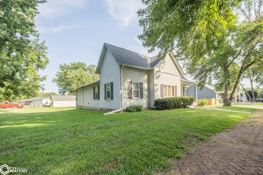 2000 Main Street, Hamburg, IA 51640 - #3