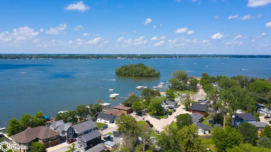 15385 Crane Street, Clear Lake, IA 50428 - #3