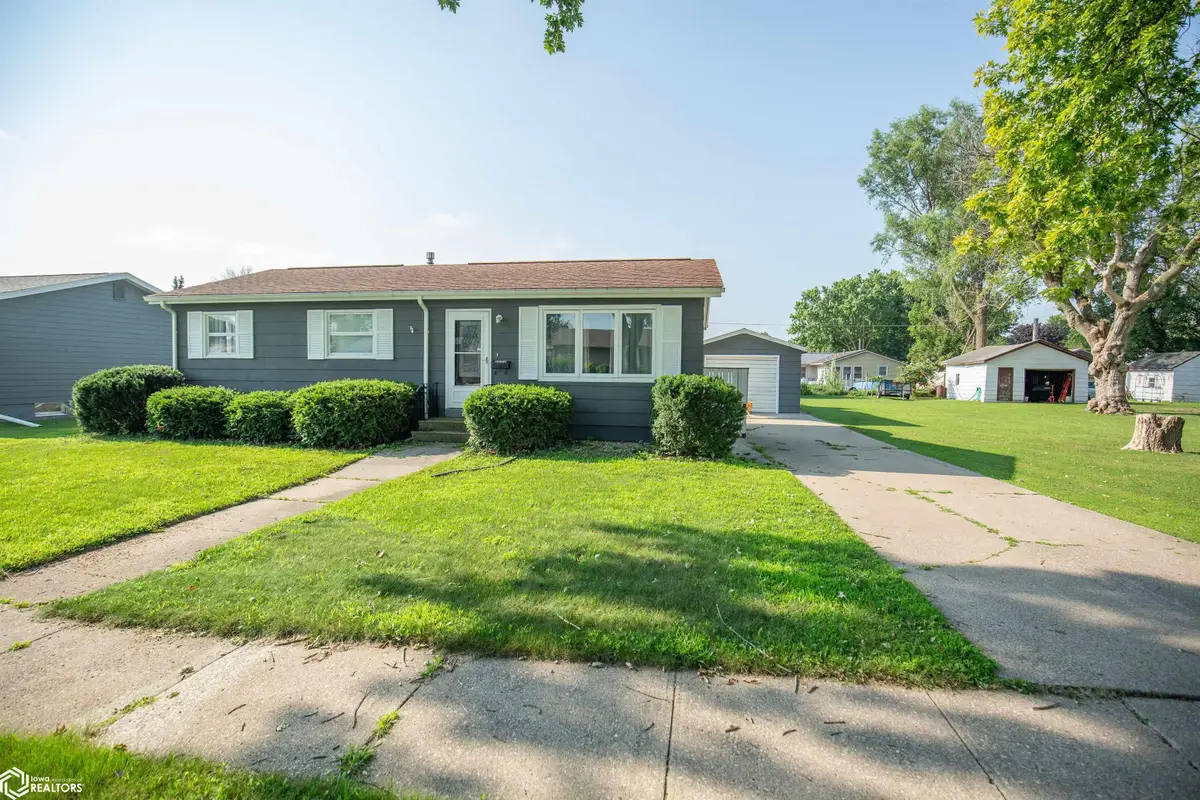 1502 E Oak Street, Algona, IA 50511 - #1