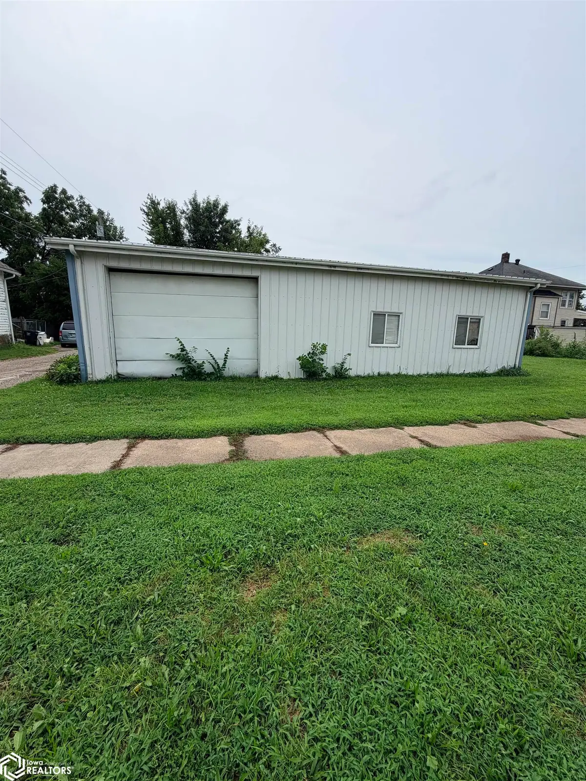 230 N Sheridan N, Ottumwa, IA 52501 - #1