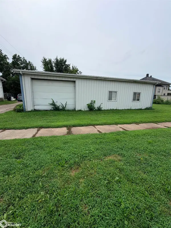 230 N Sheridan N, Ottumwa, IA 52501