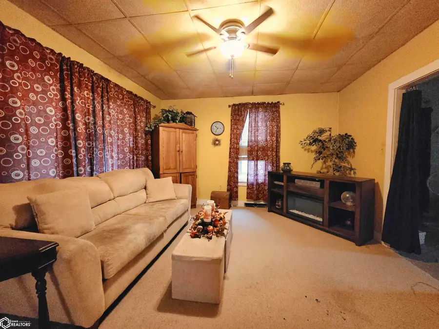 1326 Brick Street, Burlington, IA 52601 - #3