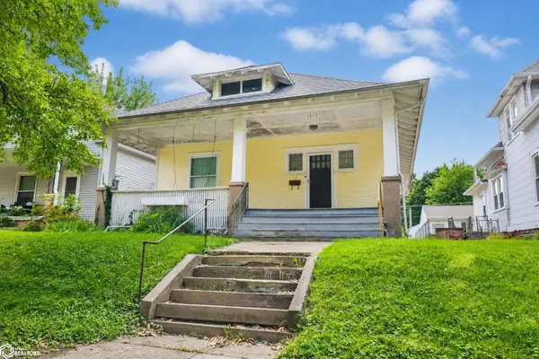 1613 Madison Avenue, Burlington, IA 52601