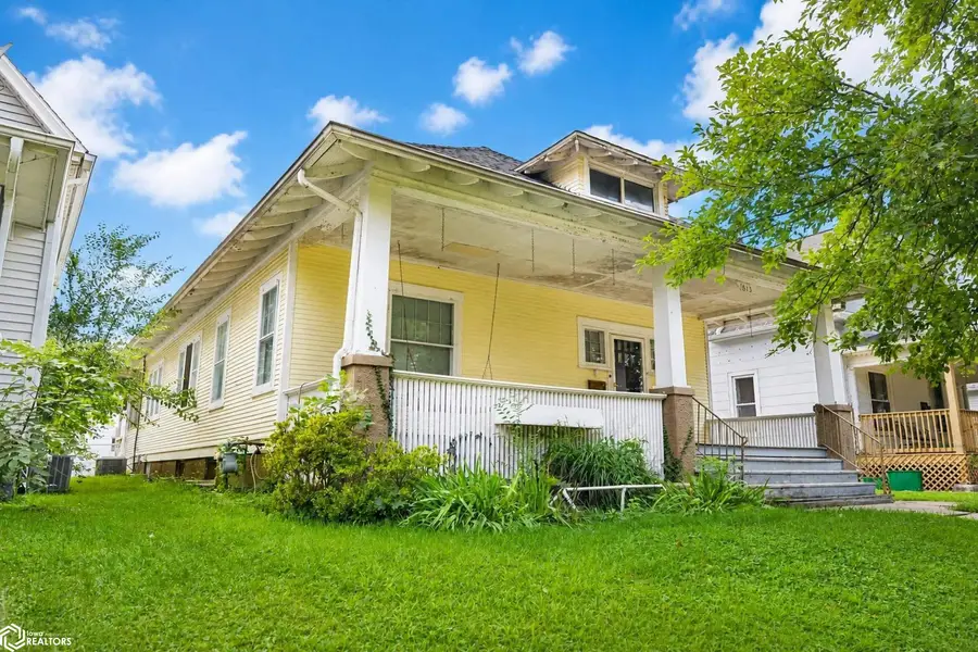 1613 Madison Avenue, Burlington, IA 52601 - #2