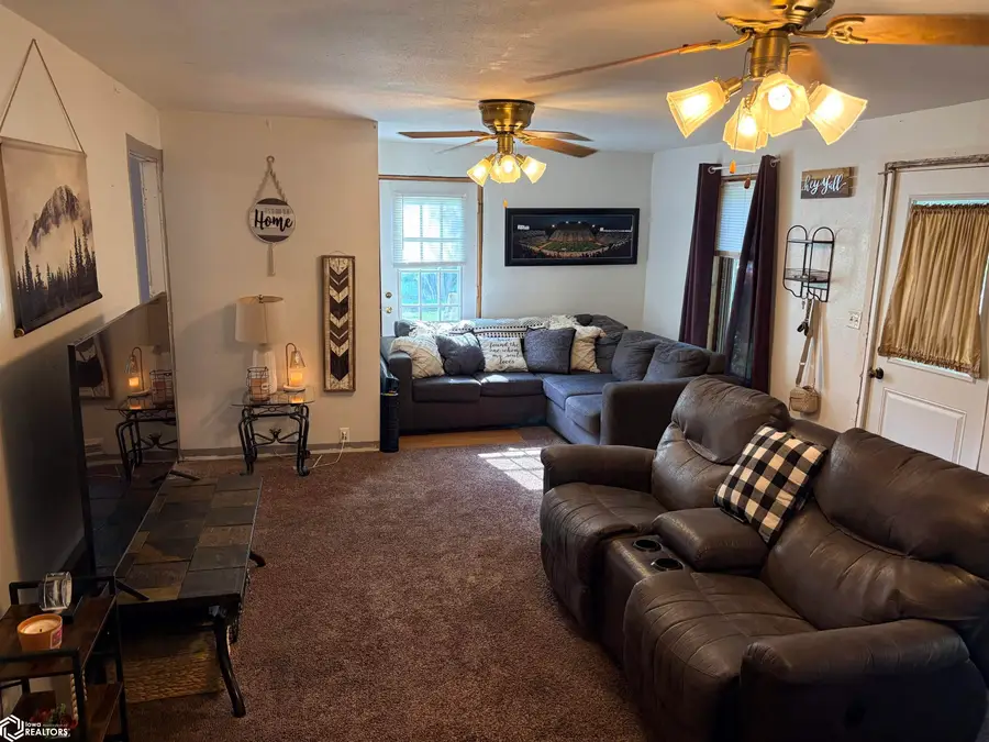 312 E 4th Street, Moulton, IA 52572 - #2