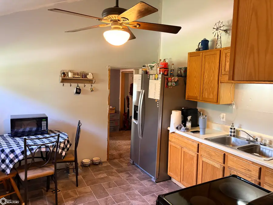 312 E 4th Street, Moulton, IA 52572 - #3