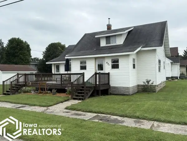421 Sherman Street, Sheffield, IA 50475
