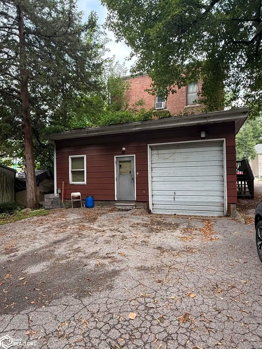 1227 Agency Street, Burlington, IA 52601 - #3
