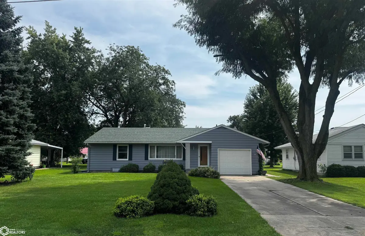 310 E Farrington Street, Agency, IA 52530 - #1