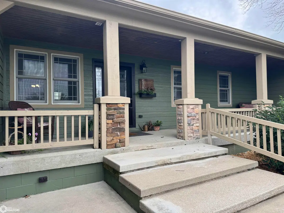 2630 Roosevelt Avenue, Humboldt, IA 50548 - #1