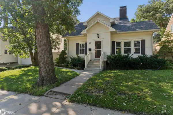 831 1st Street Nw, Mason City, IA 50401