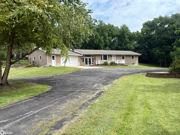 945 S 4th Street, Forest City, IA 50436