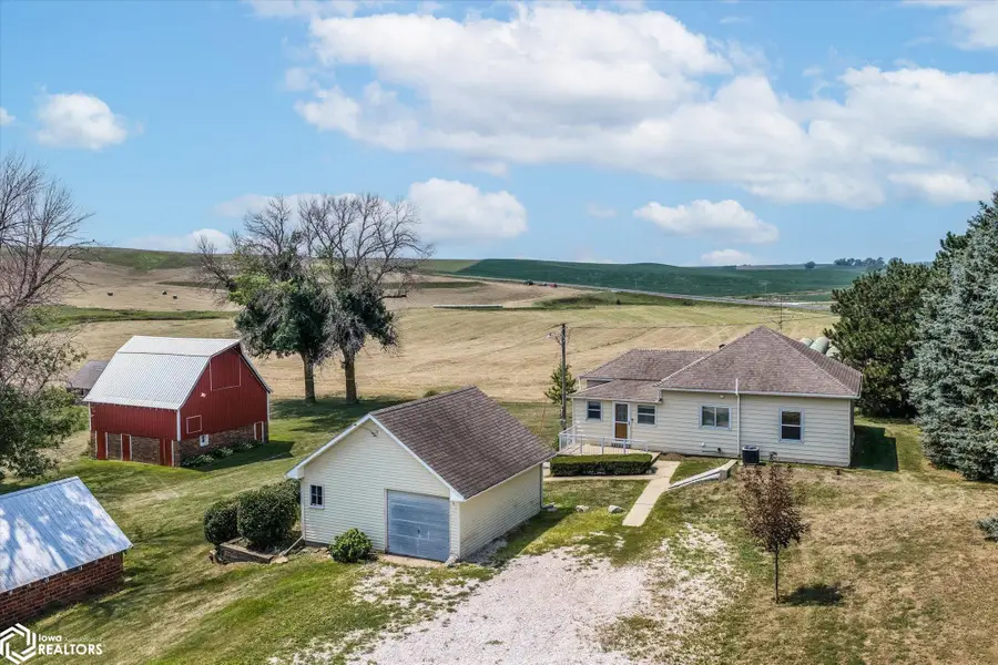 1331 Q Avenue, Charter Oak, IA 51439 - #2
