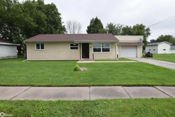 111 10th Avenue Se, Clarion, IA 50525
