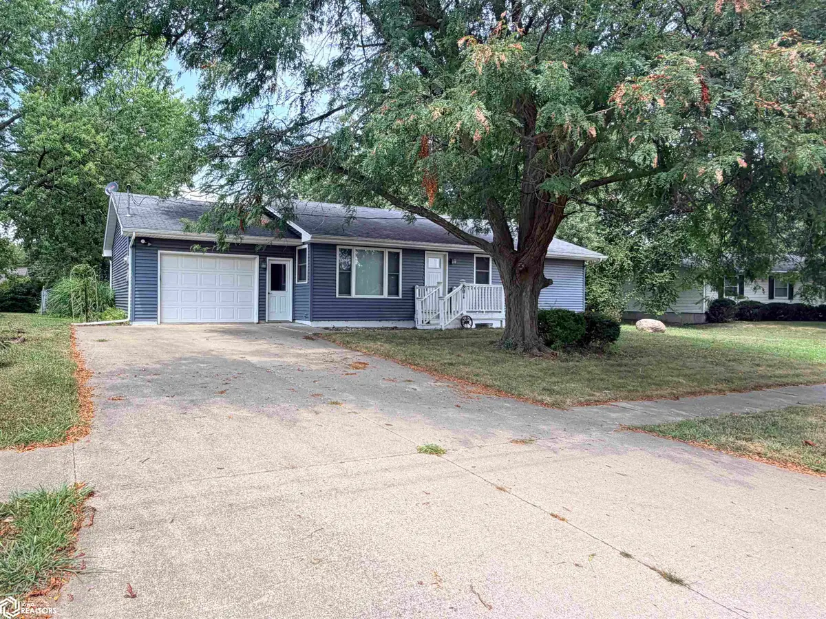 801 Liberty Drive, Fairfield, IA 52556 - #1