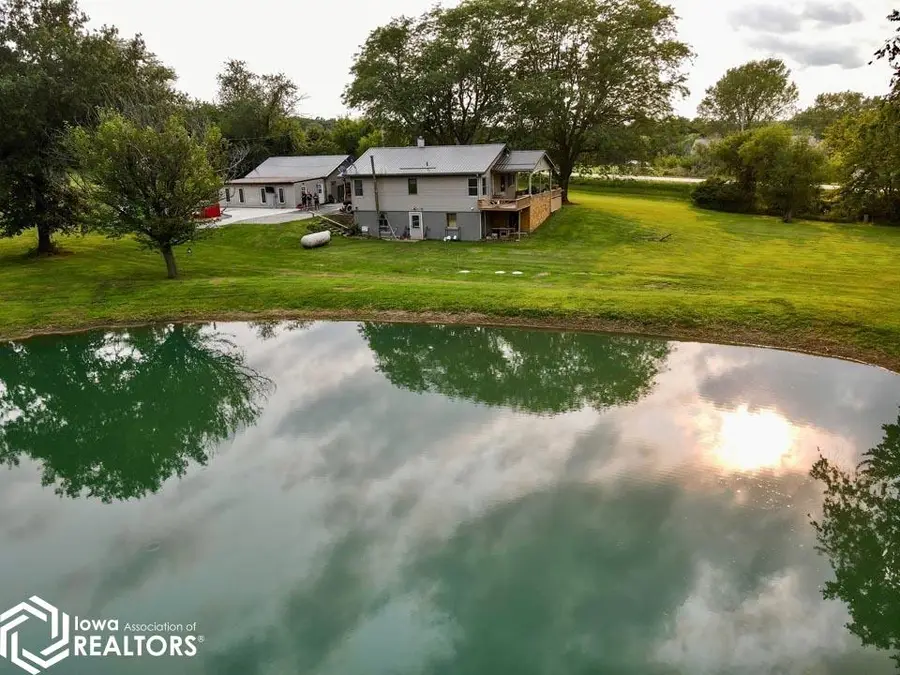 3683 Lake Rd., Ottumwa, IA 52501 - #3