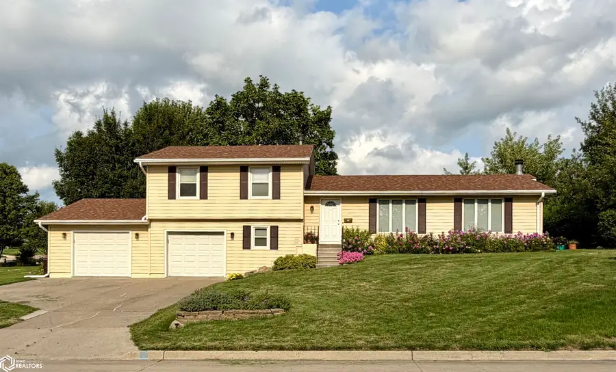 312 N 17th Street, Chariton, IA 50049 - #2