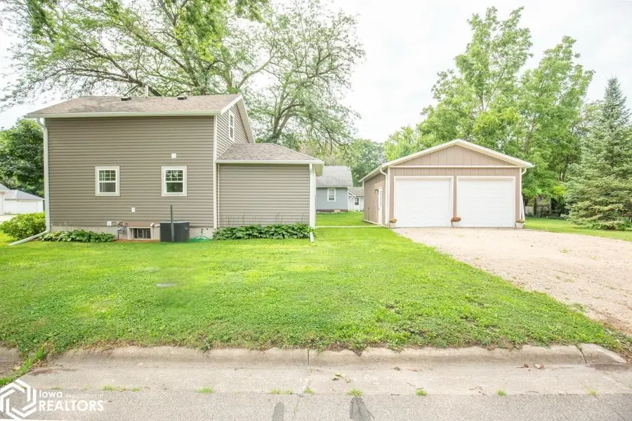 621 N Wooster Street, Algona, IA 50511 - #2