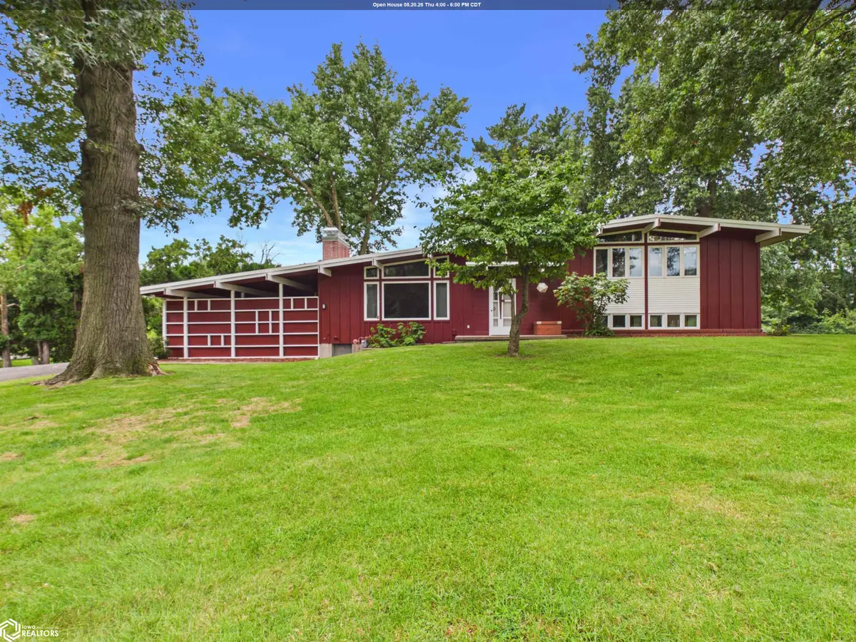 3262 Middle Road, Keokuk, IA 52632 - #1