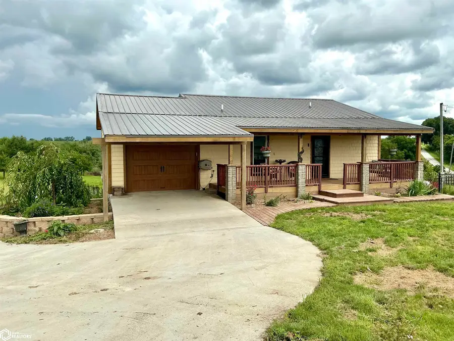 16494 233rd Ave, Centerville, IA 52544 - #2