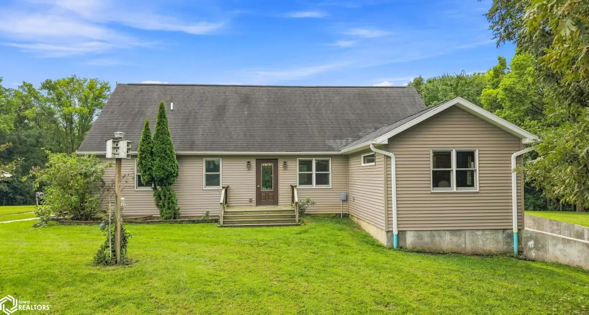2096 290th Ave, Fort Madison, IA 52627 - #1