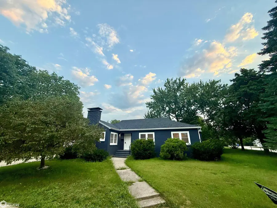 300 Edgewood Avenue, Jefferson, IA 50129 - #2