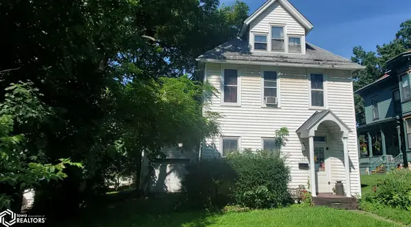 525 S Garfield Avenue, Burlington, IA 52601