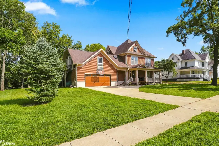 901 S Main Street, Fairfield, IA 52556 - #2