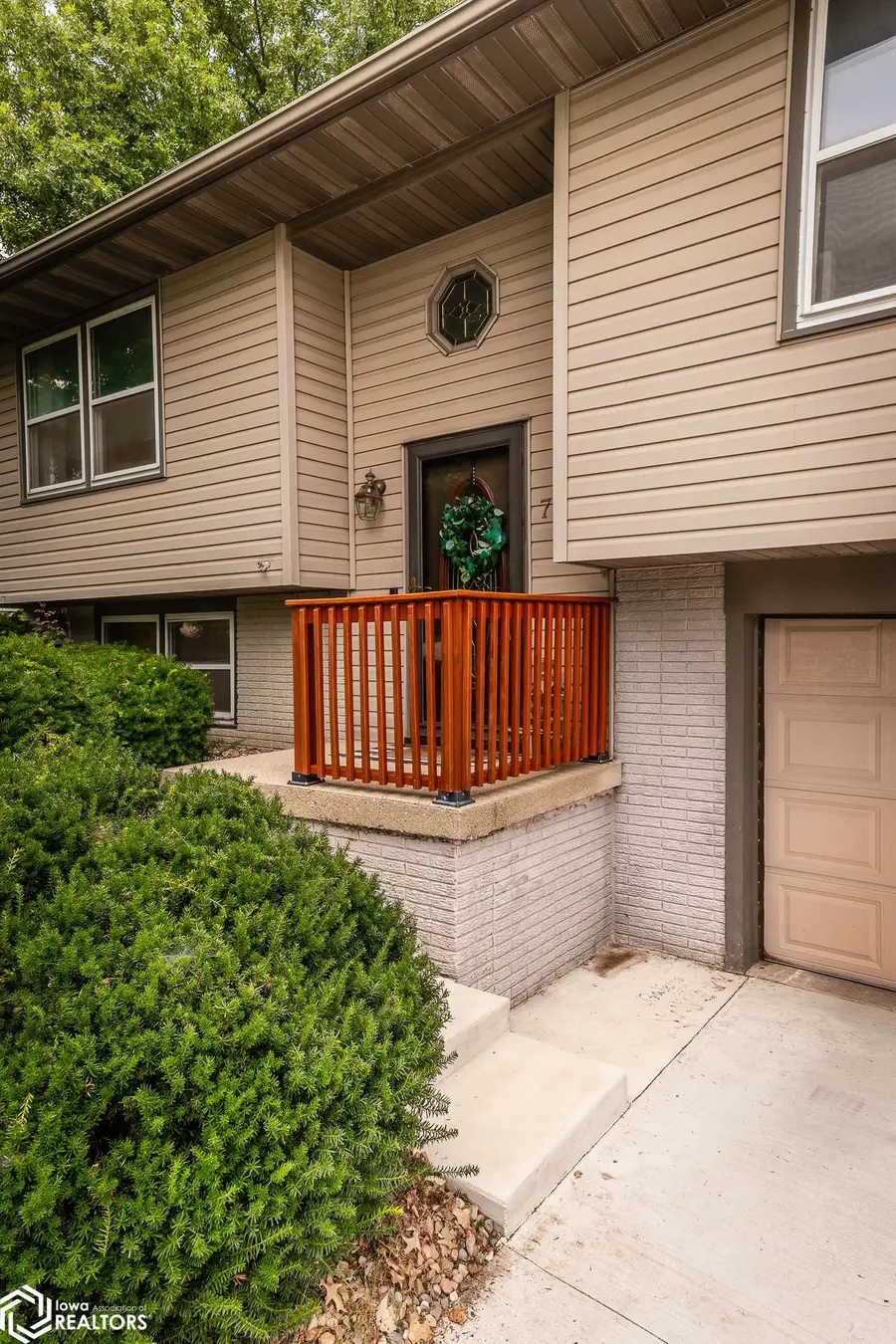 702 Newcastle Road, Marshalltown, IA 50158 - #2