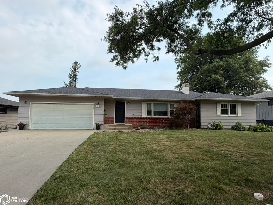 1010 E 13th Street, Atlantic, IA 50022 - #2