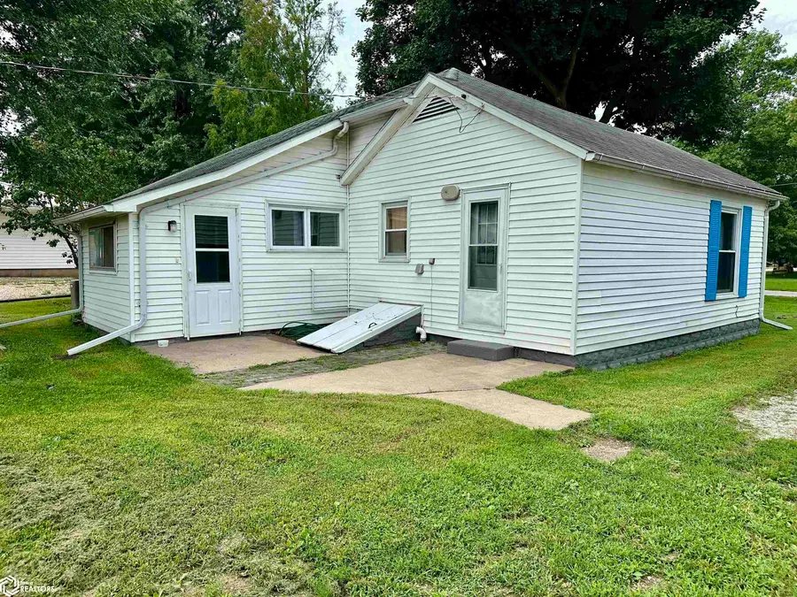 235 N Meadow Street, Roseville, IL 61473 - #2