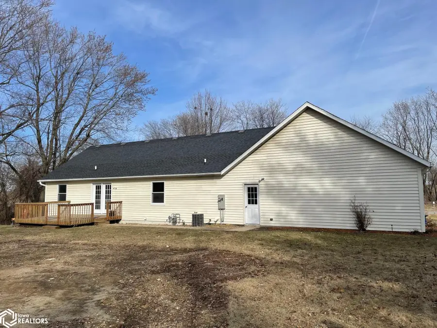 1723 Hobart Street, Grinnell, IA 50112 - #2