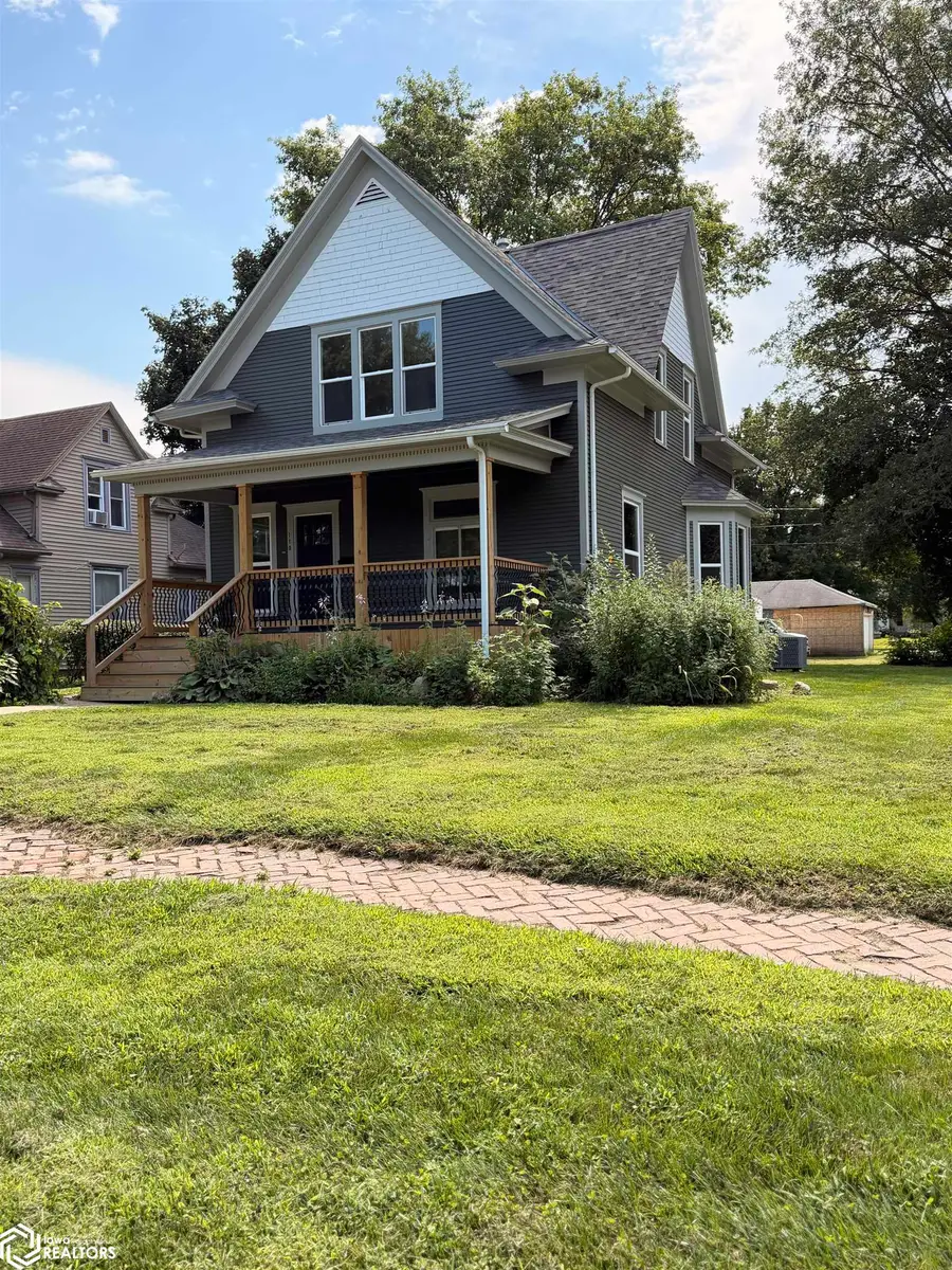 110 W Valley Avenue, Shenandoah, IA 51601 - #3