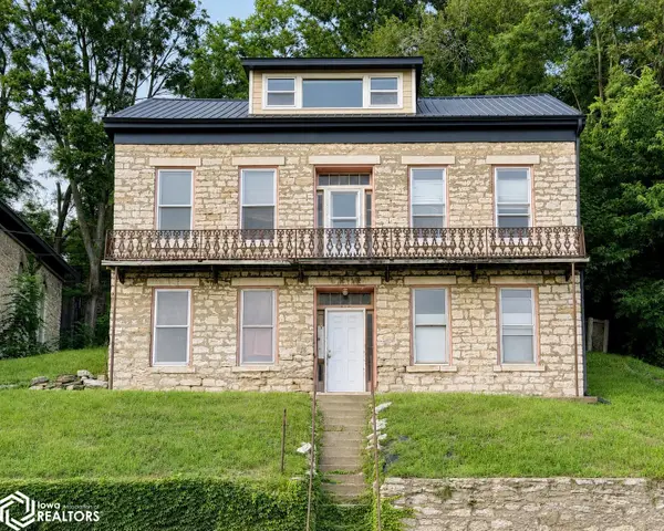 612 Washington Street, Burlington, IA 52601