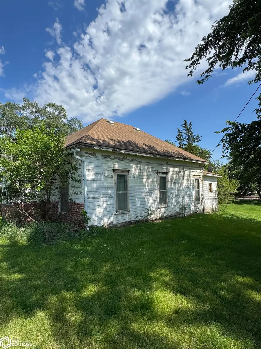 204 5th Avenue, Prescott, IA 50859 - #3