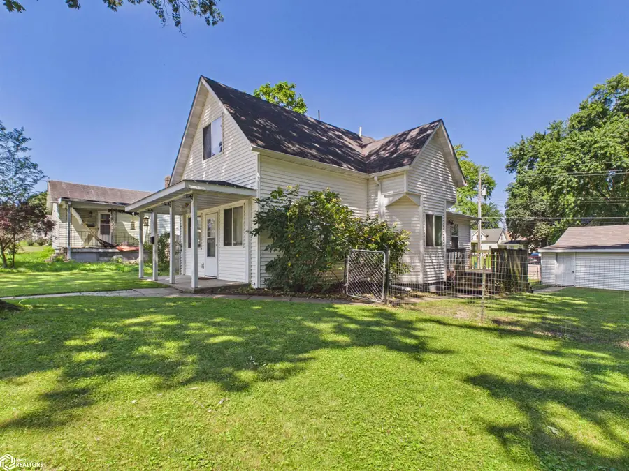 1514 Grove Street, Burlington, IA 52601 - #3