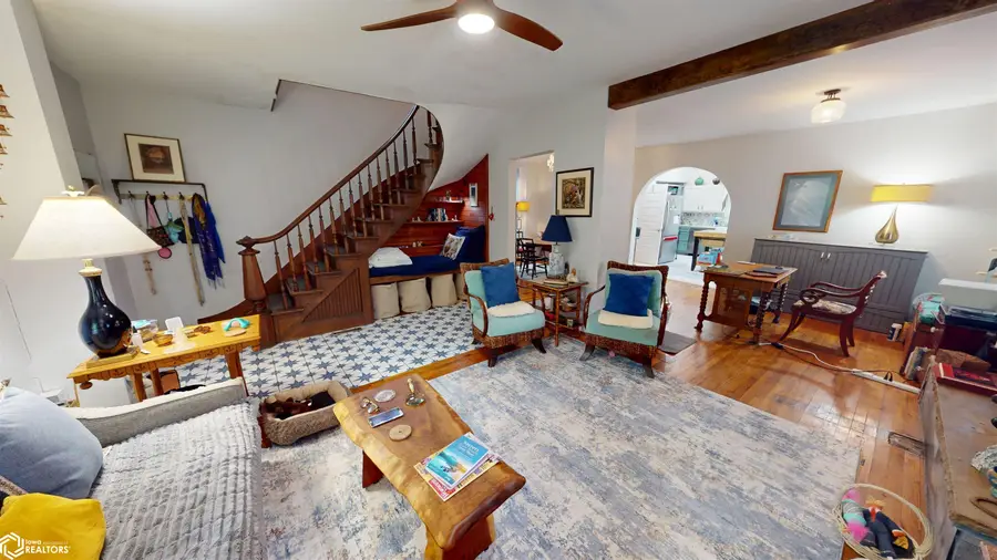 404 N Main Street, Fairfield, IA 52556 - #3