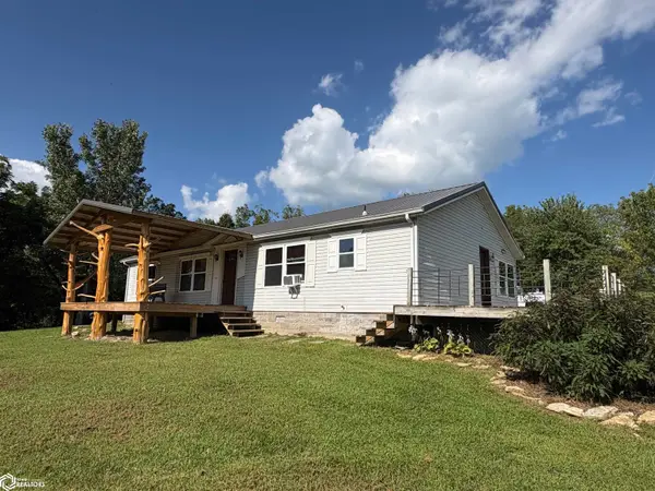 2781 Highway 27, Argyle, IA 52619