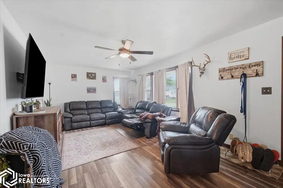 305 Orange Street, New Providence, IA 50206 - #3