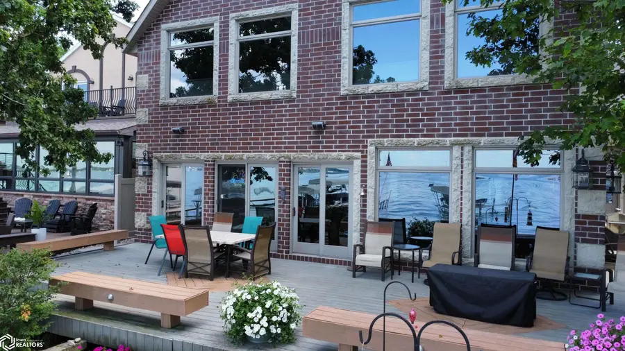 15441 Bayside Avenue, Clear Lake, IA 50428 - #2