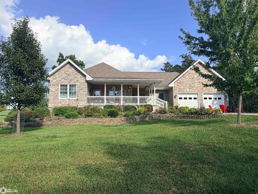 2301 Walton Lake Drive, Fairfield, IA 52556 - #3