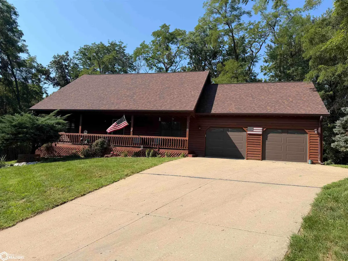 1608 Woodside Circle, Fairfield, IA 52556 - #1