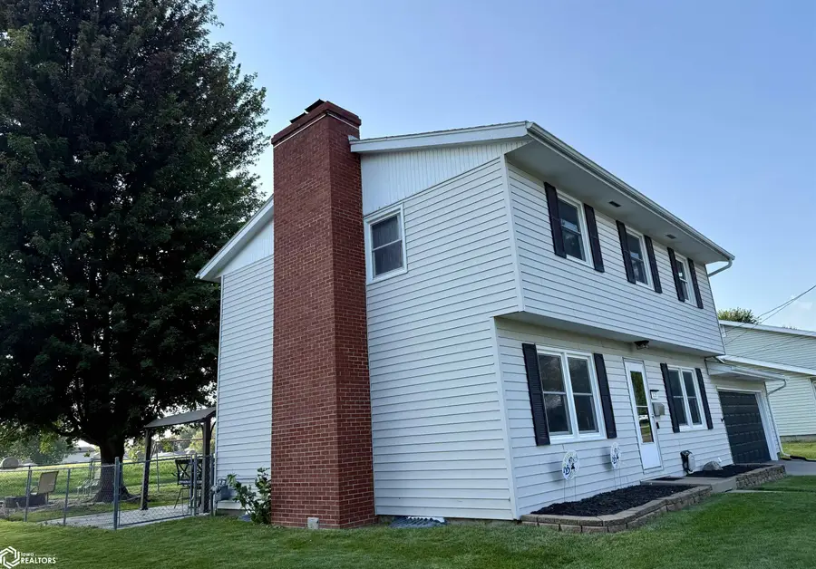 118 Glendale Drive, Burlington, IA 52601 - #2