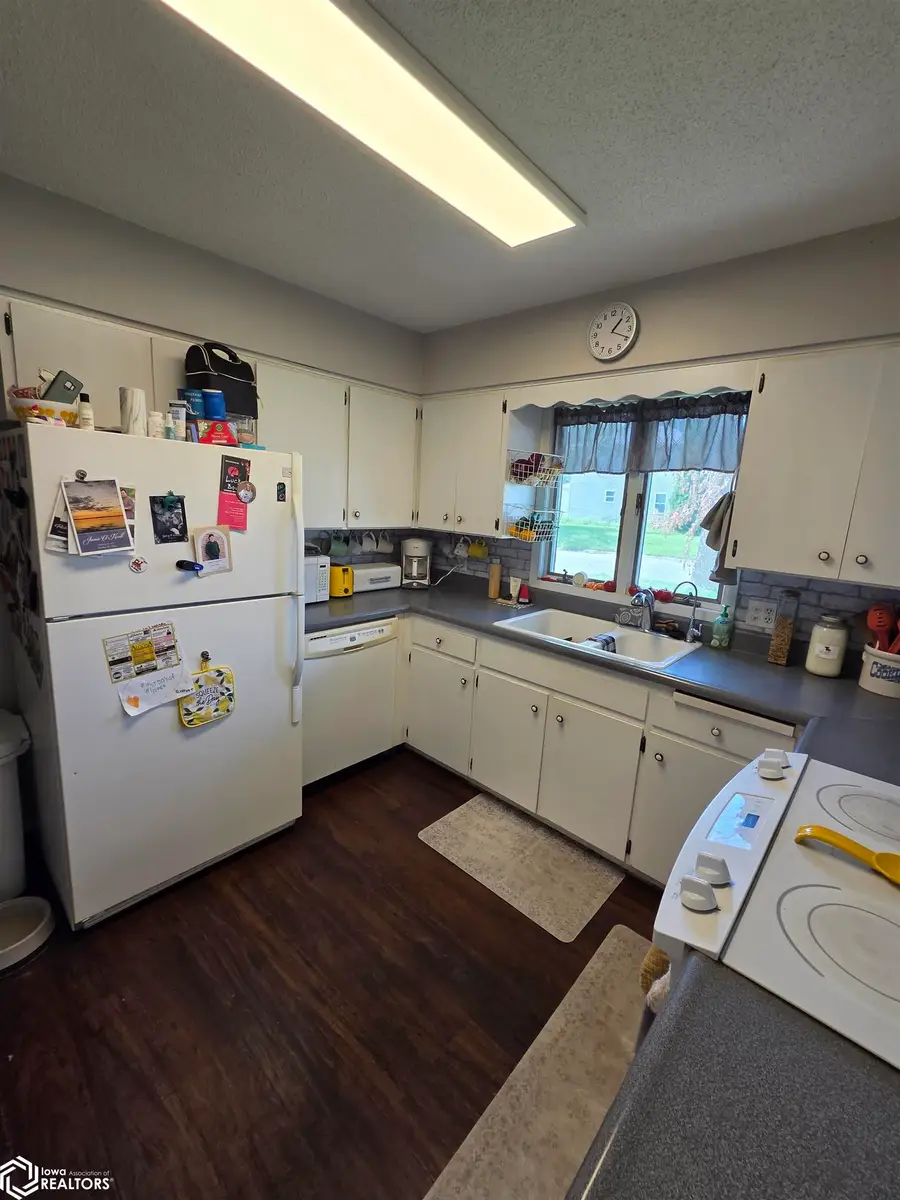 420 N Heckart, Algona, IA 50511 - #2