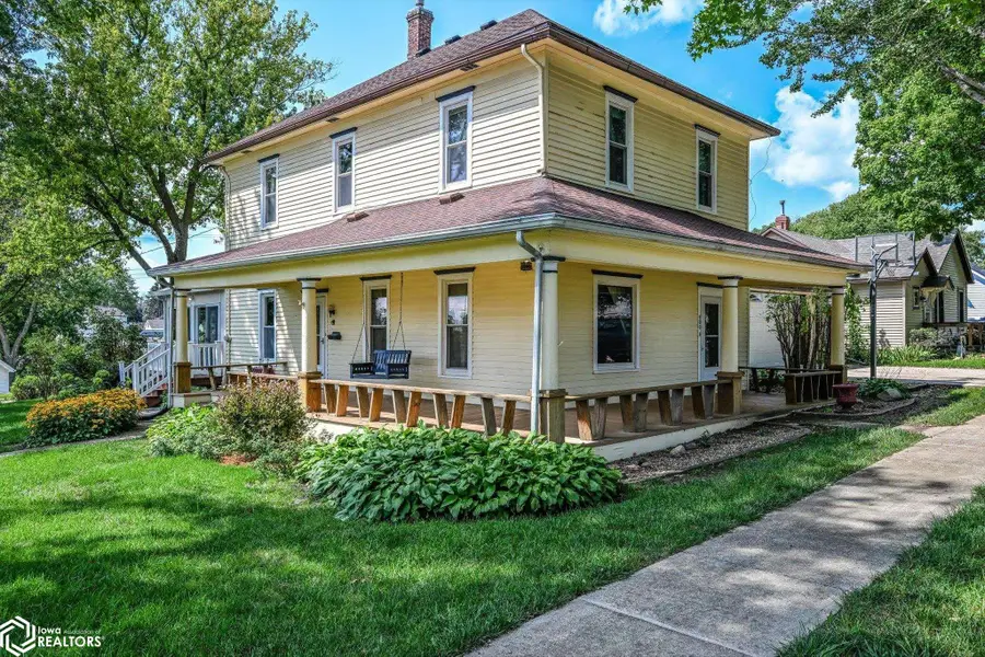 400 Country Street, Walnut, IA 51577 - #2